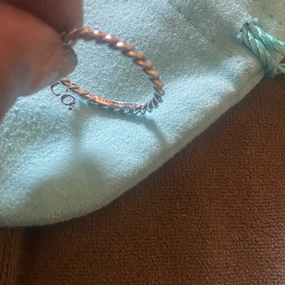 Brand new Tiffany’s ring - Picture 3 of 4